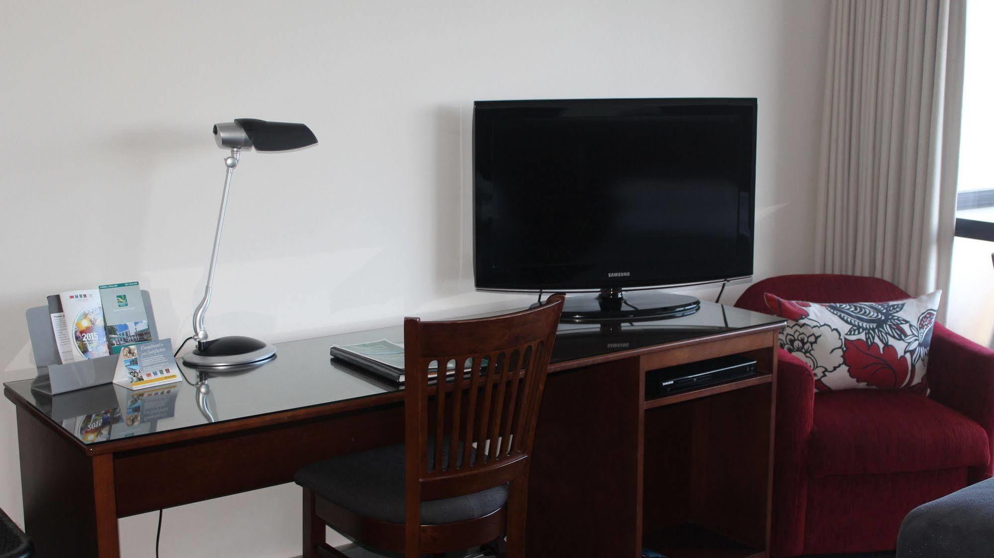 Aparthotel The Parnell & Conference Centre 4*