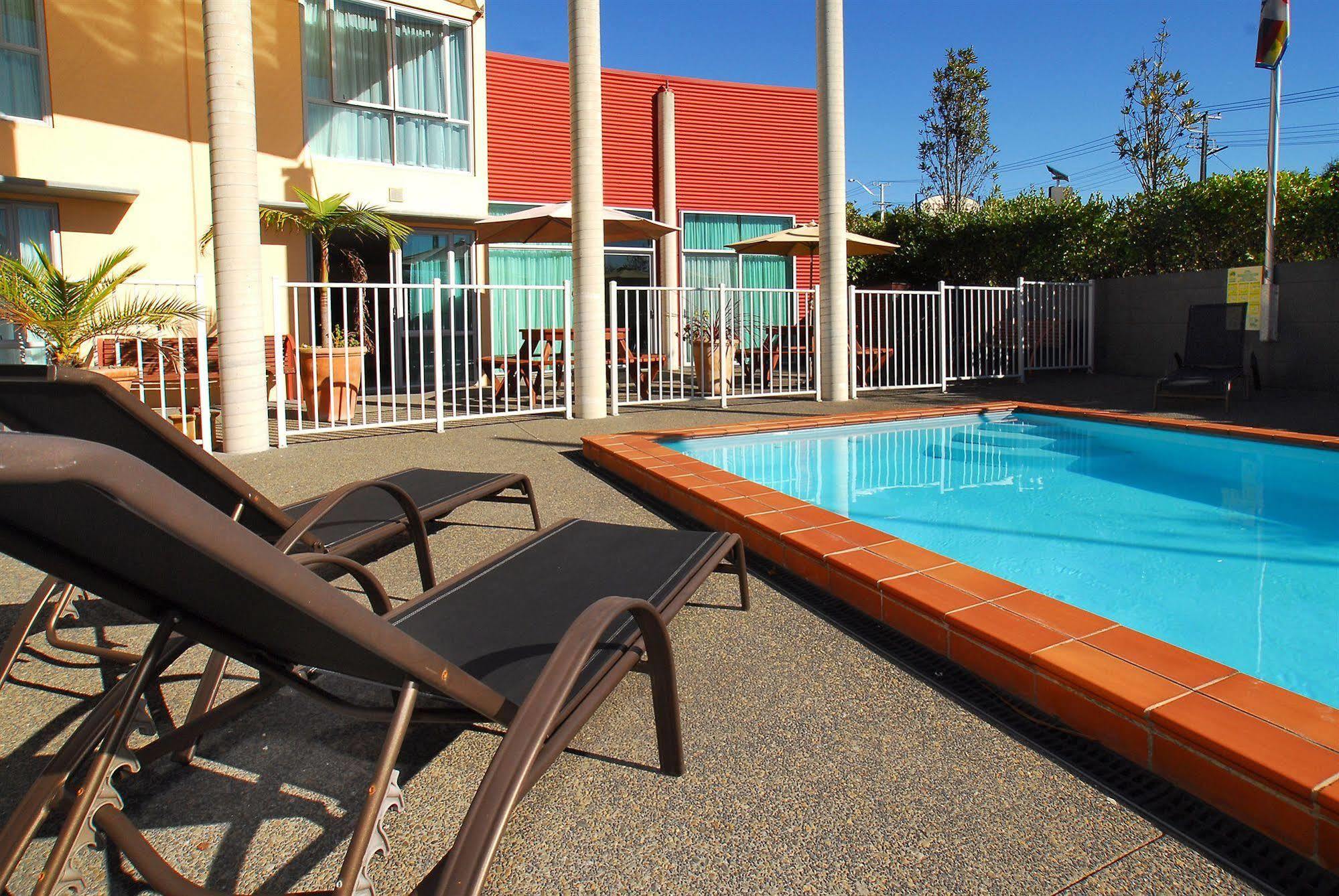 Aristotles North Shore Motel