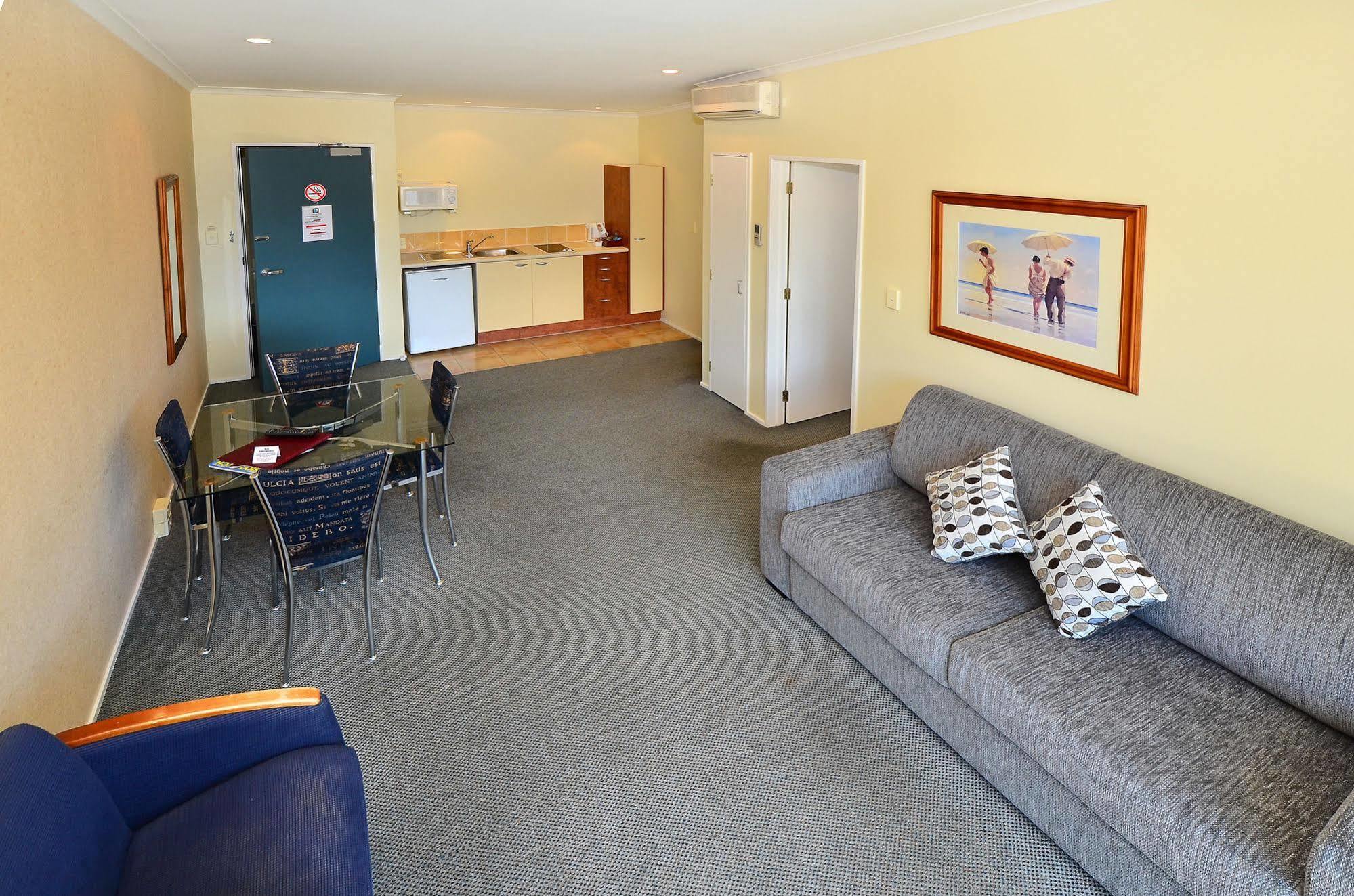 Aristotles North Shore 4* Auckland