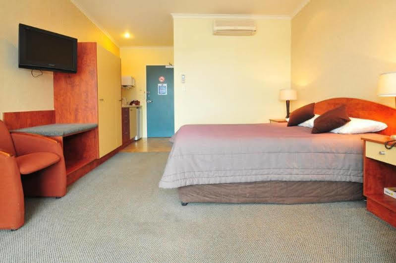 Aristotles North Shore 4* Auckland
