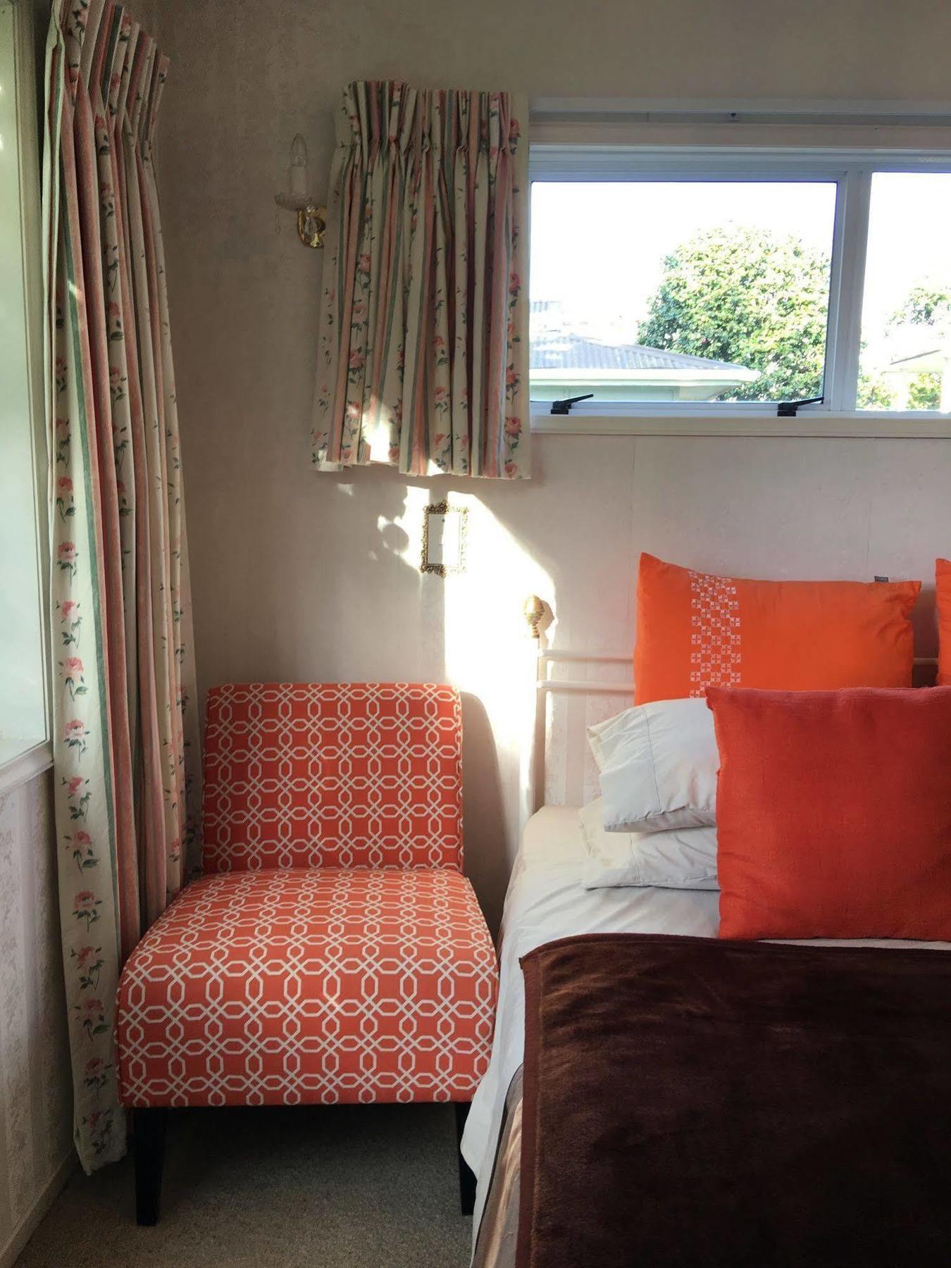 Milford House B&B Bed & Breakfast