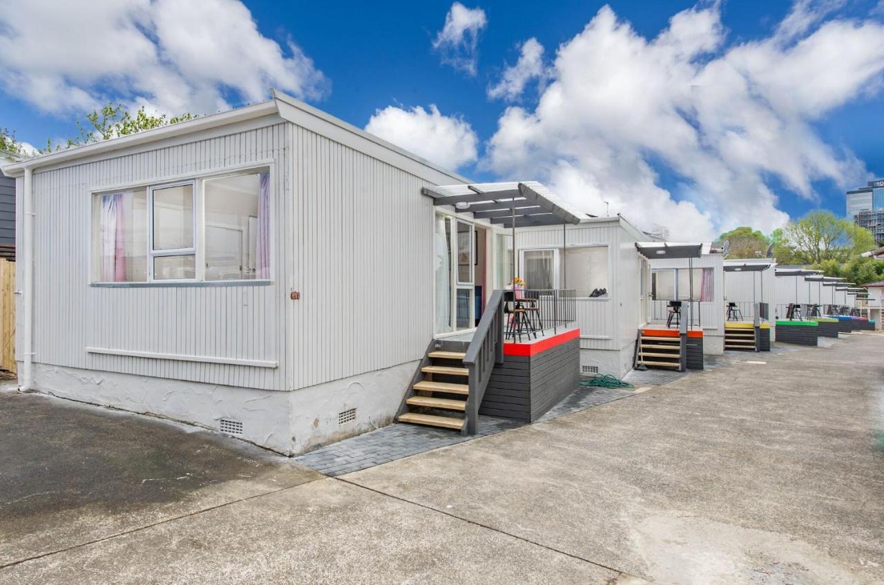 Pupuke Manor 4*