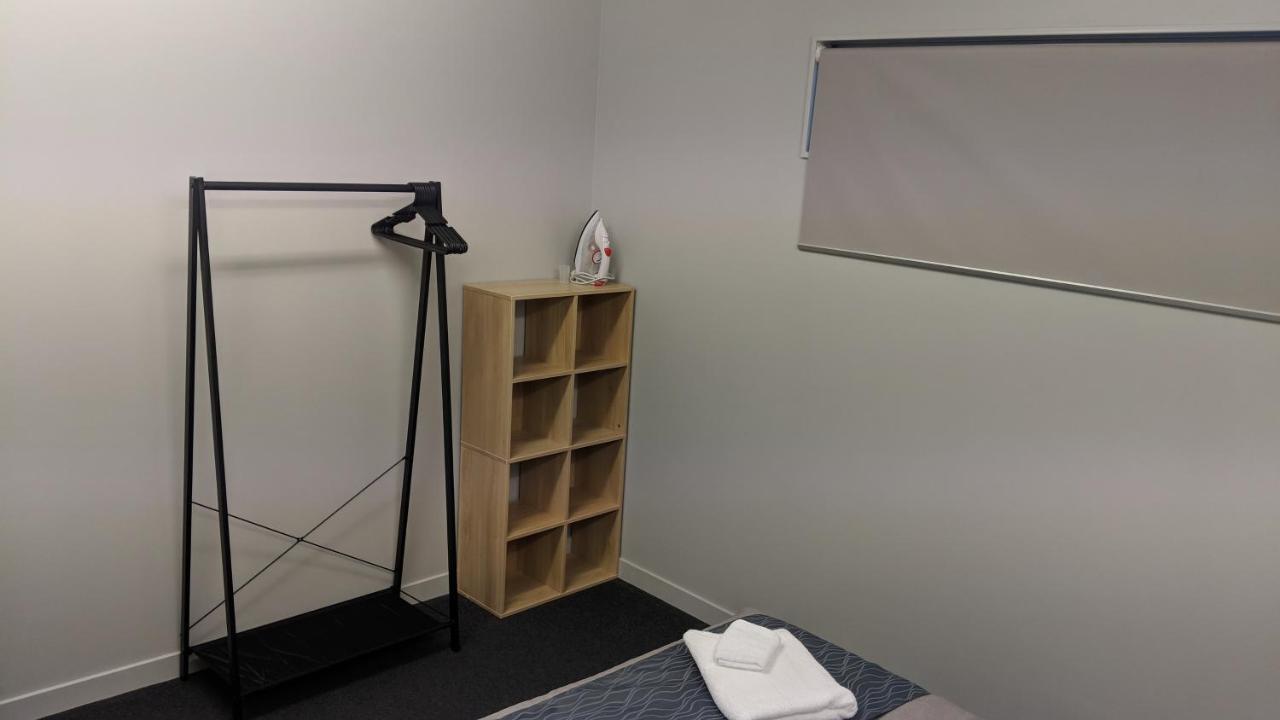 Apartment Cozy One Bedroom Near Airport