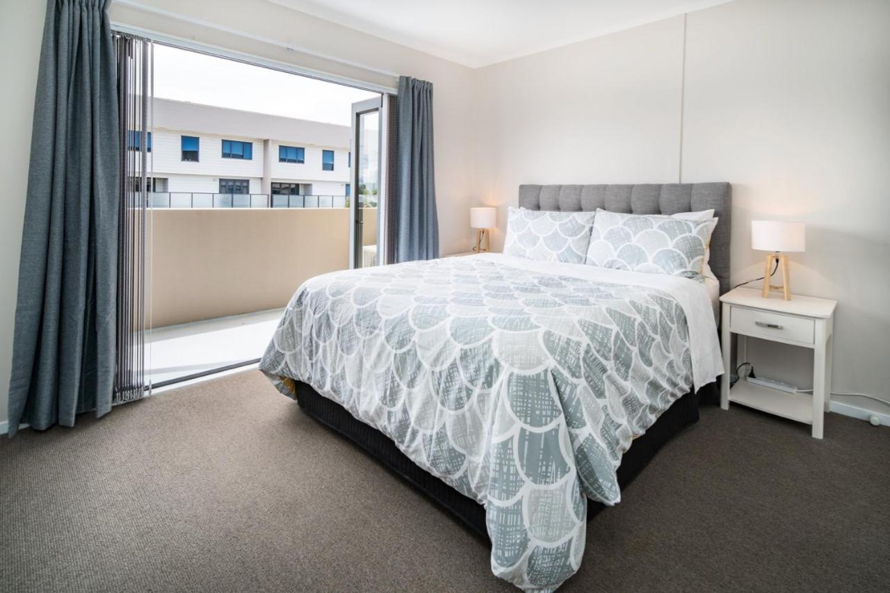 Central Manukau Escape Apartment *