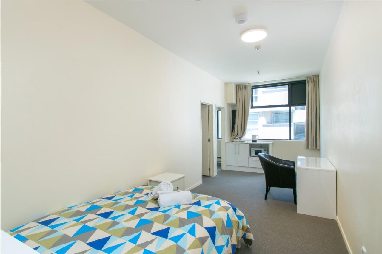 Hobson Hostel *