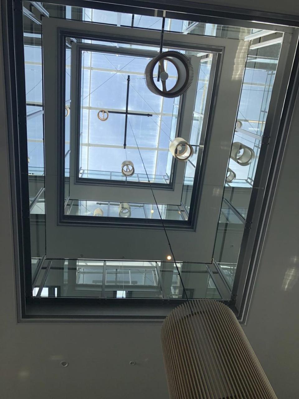 Luxury Miro @ Mt. Eden Apartment