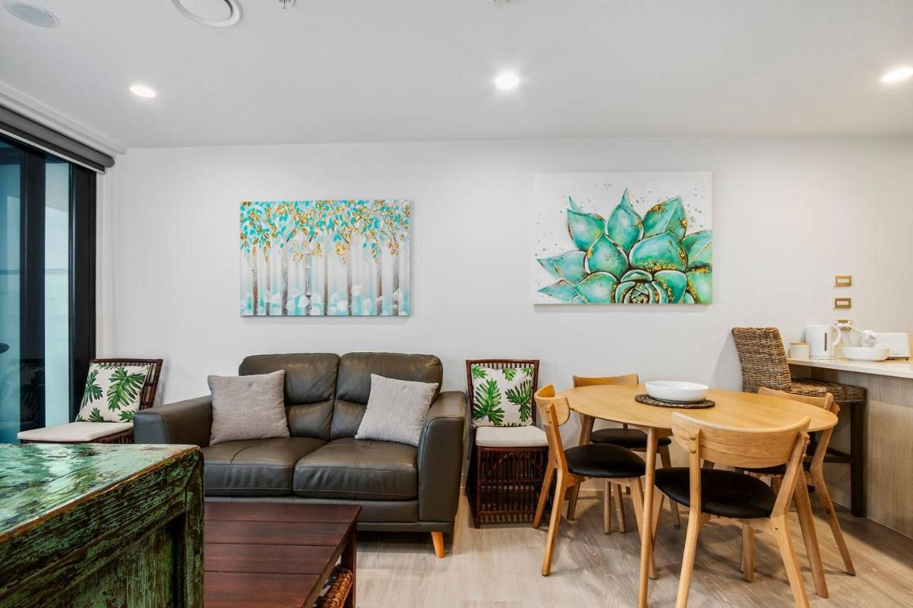 Sky Tower On Your Doorstep! Modern Two Bedroom * Auckland