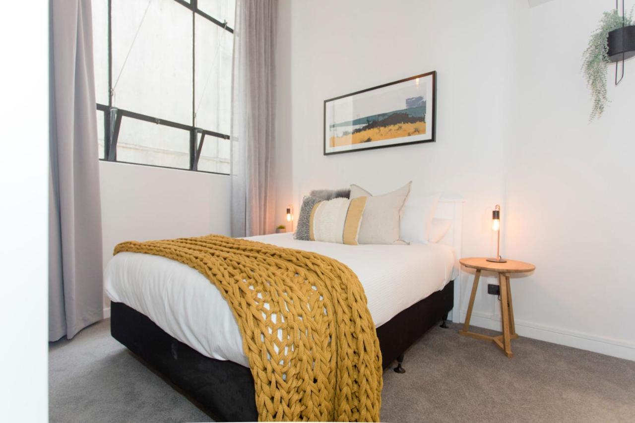 Anzac North Loft - 4 Bedrooms & 2 Free Car Parks *