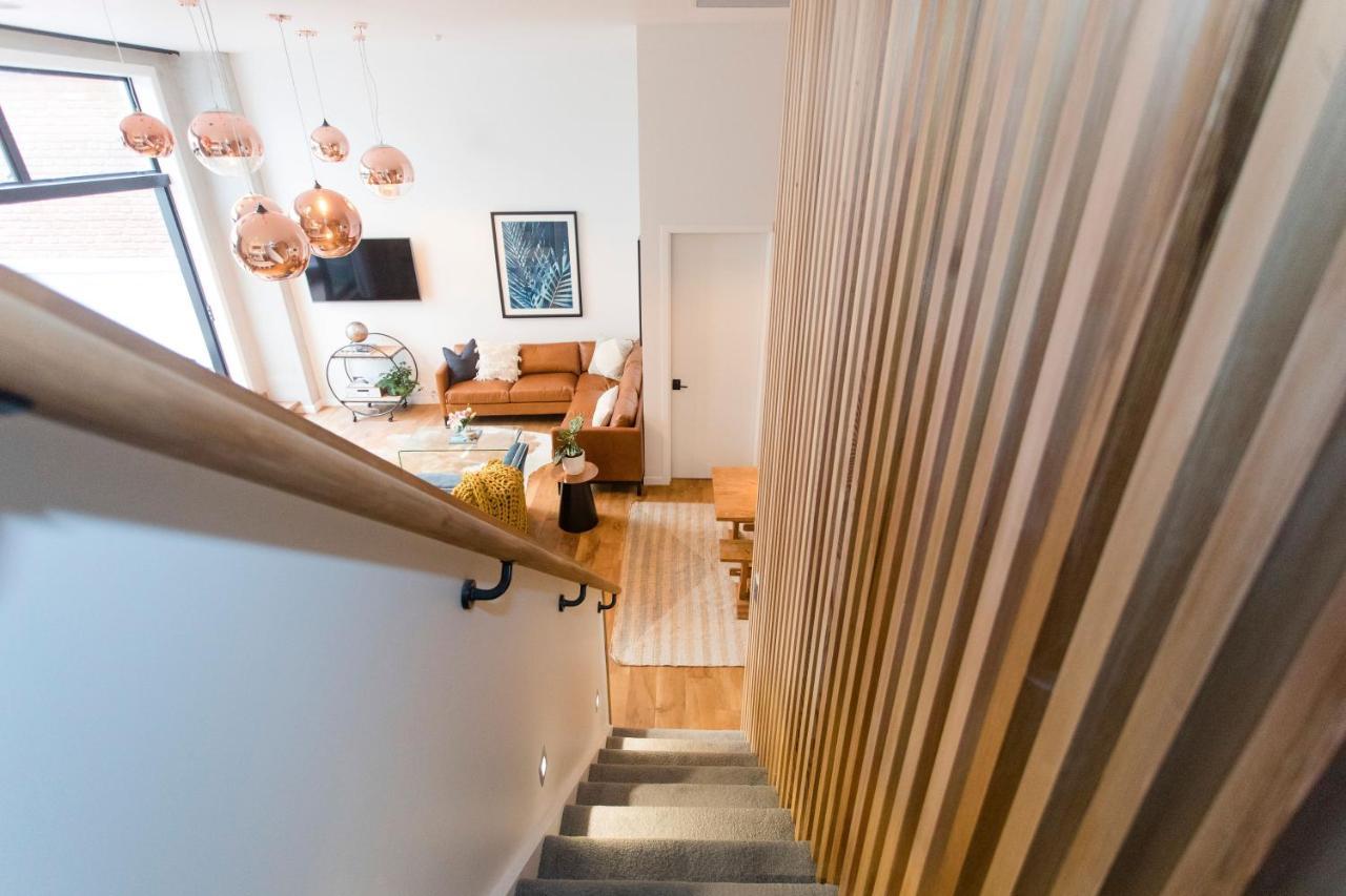 Apartment Anzac North Loft - 4 Bedrooms & 2 Free Car Parks