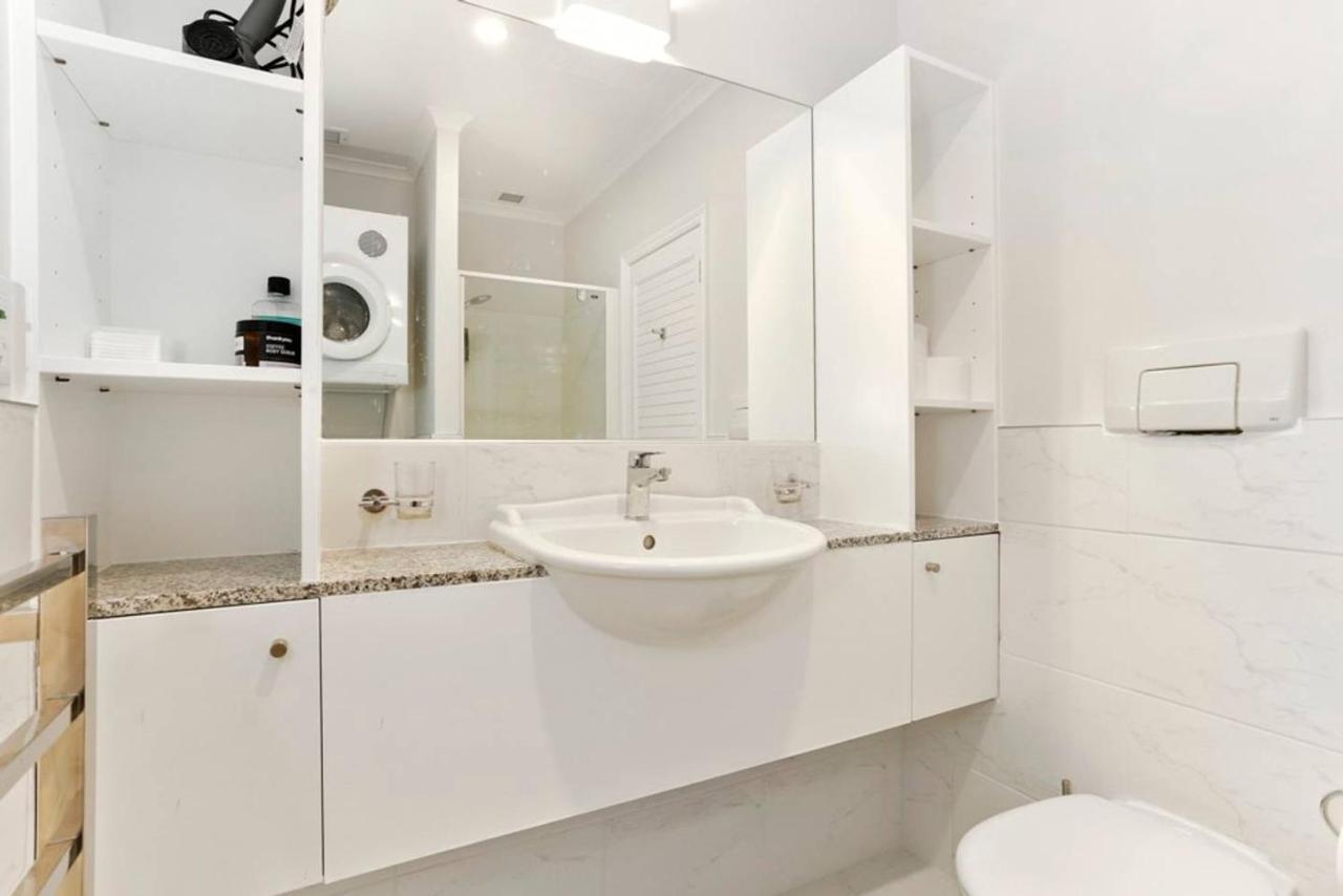 Gorgeous Princess Wharf W/ Aircon Apartment