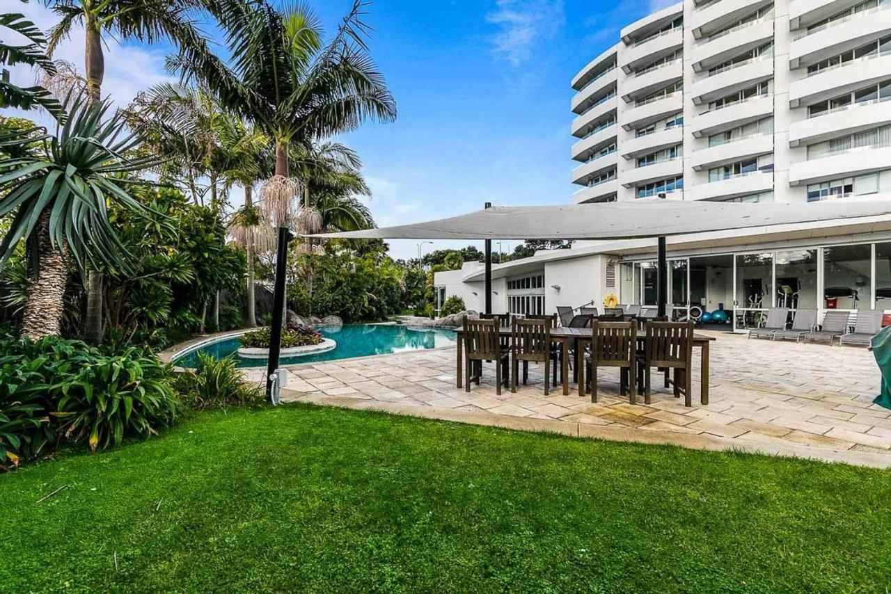 One Bedroom - Pool, Gym & Tennis Courts! Apartment Auckland