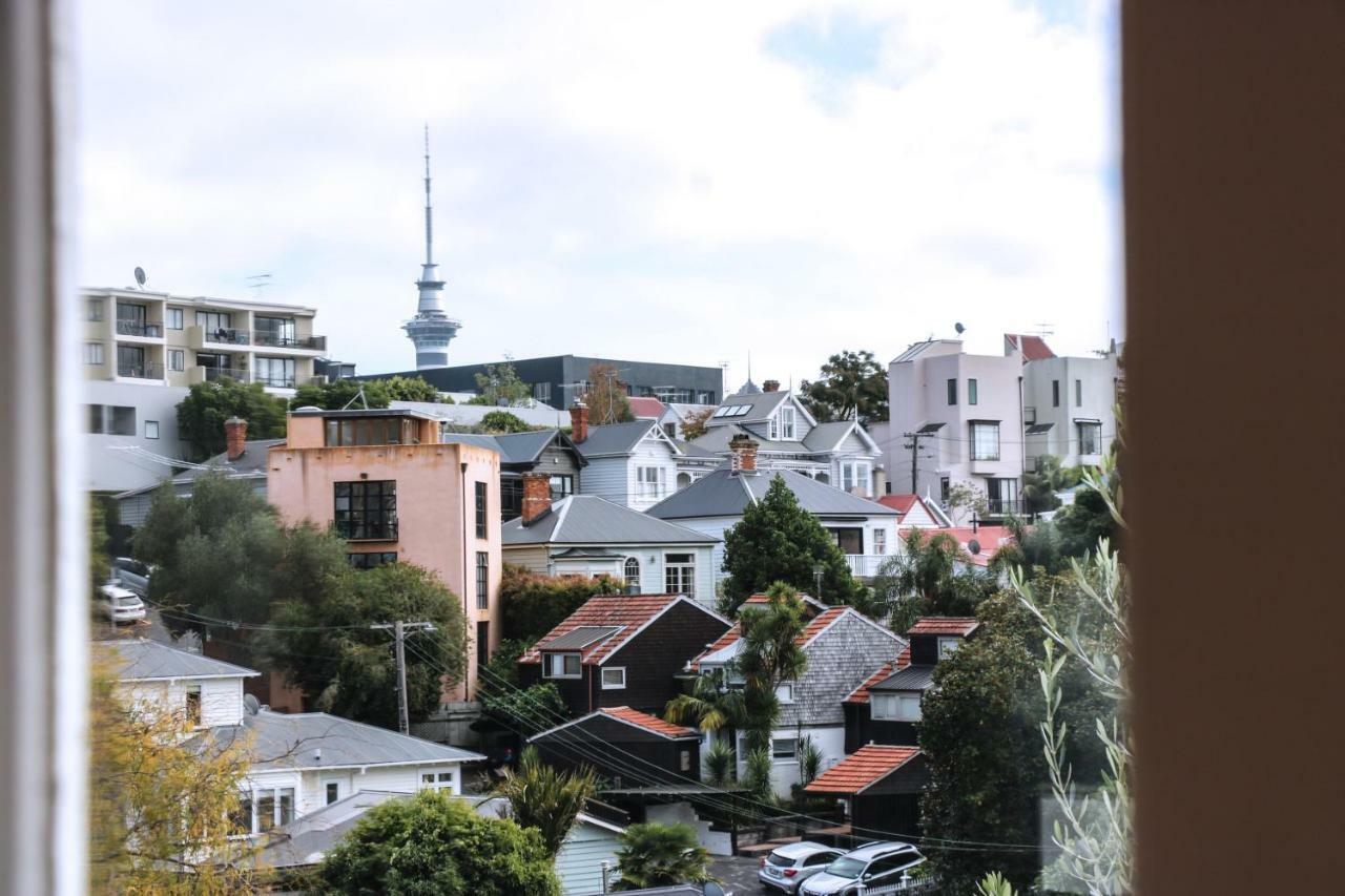 Lantana Hostel Auckland