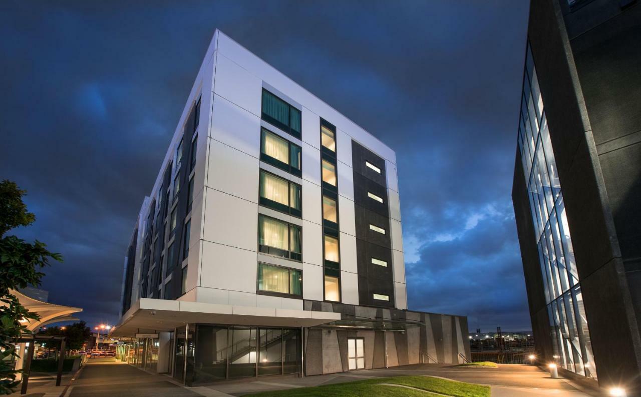 Aparthotel Quest Highbrook 4*