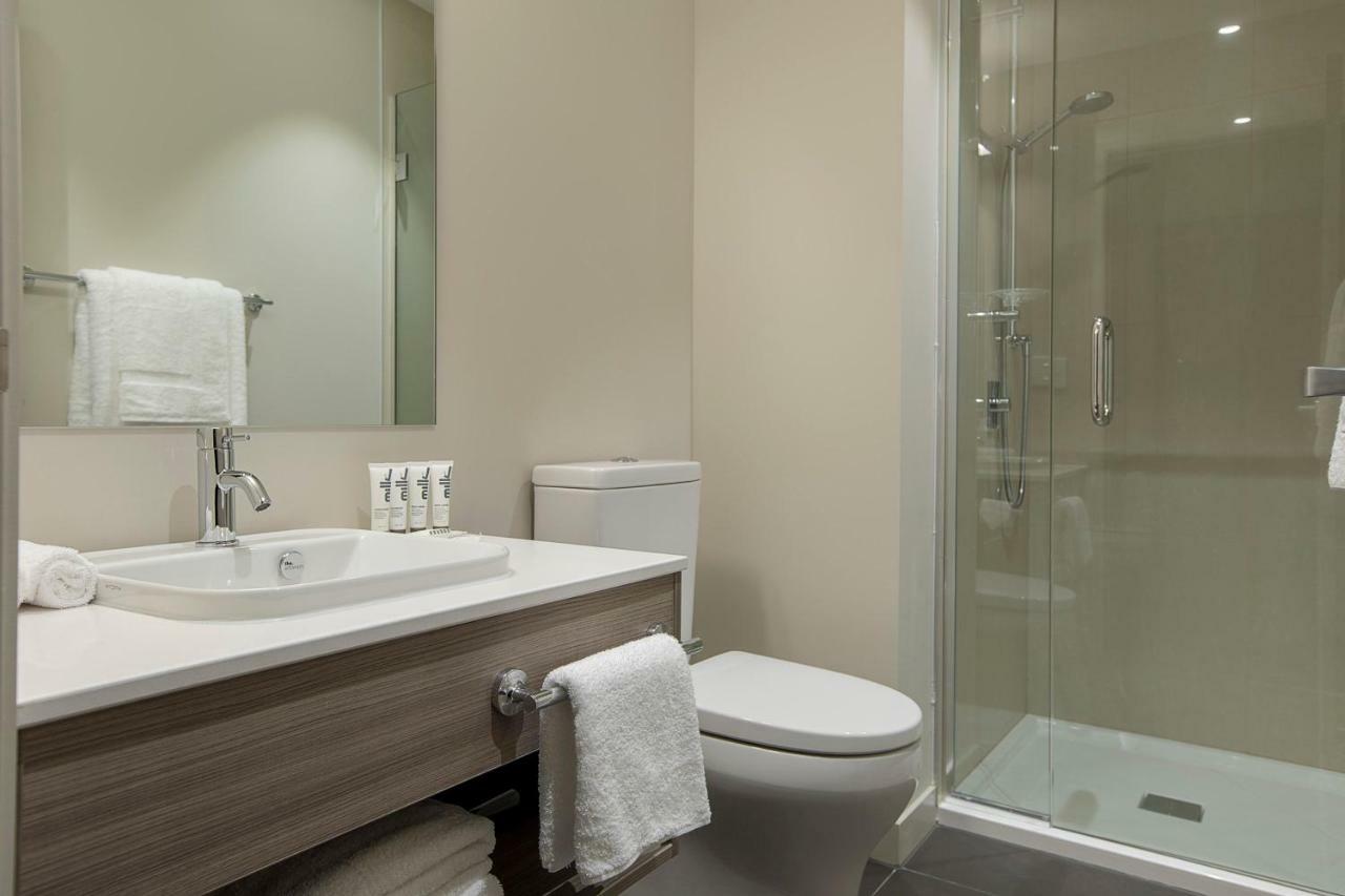 Quest Highbrook Aparthotel 4*