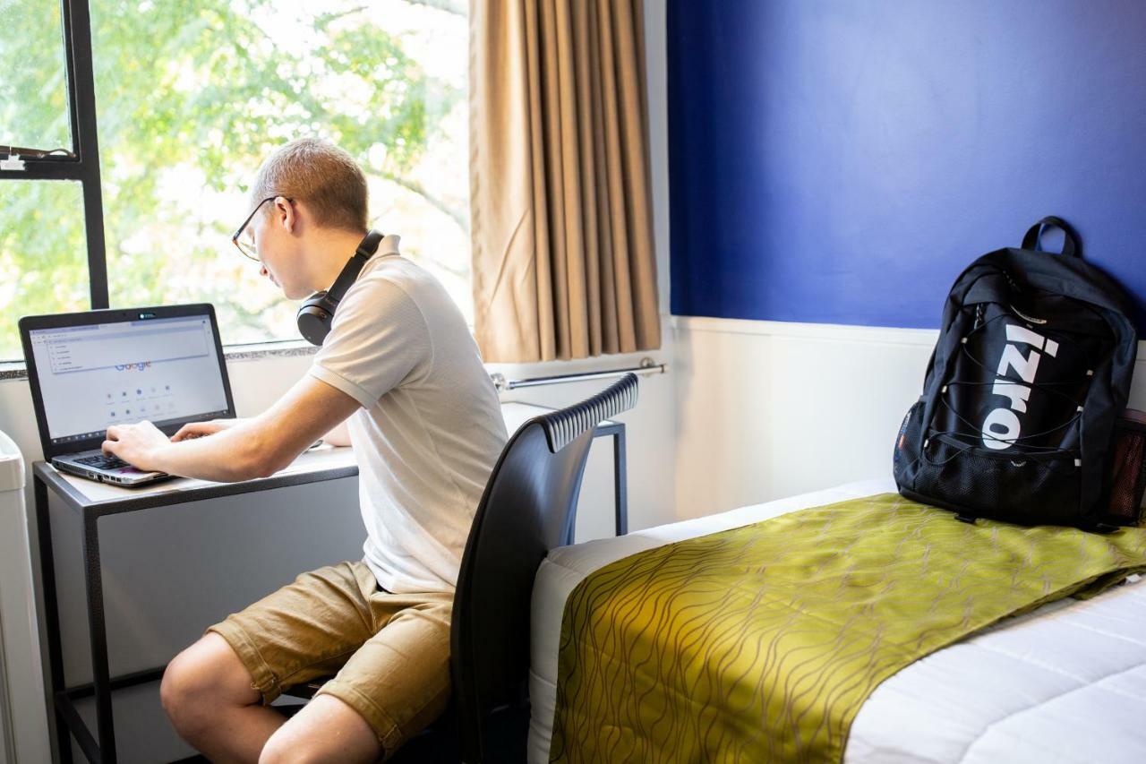 Ymca Hostel