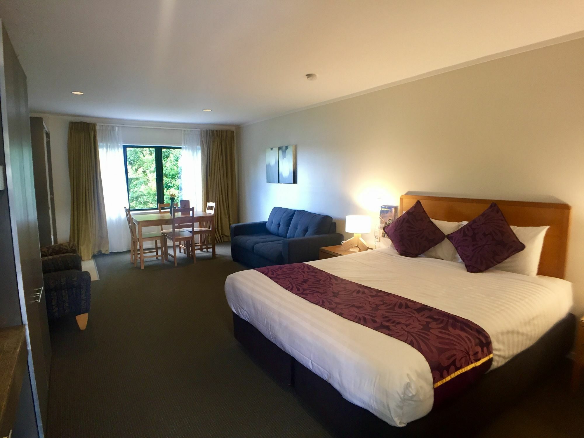 Motel Royal Park 4*