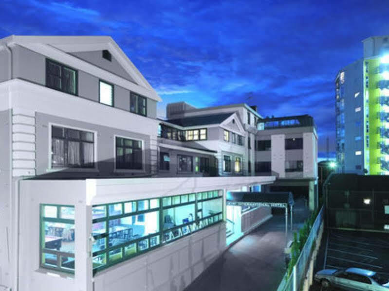 Kiwi International Hotel