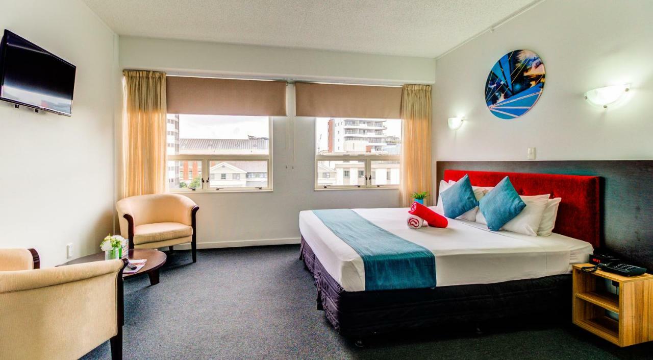 Hotel Ascotia Off Queen 3*