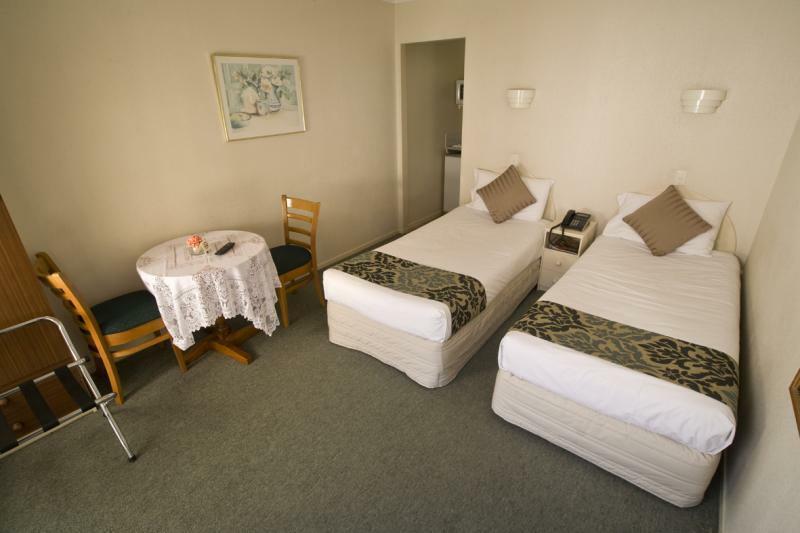 Tudor Court Motor Auckland