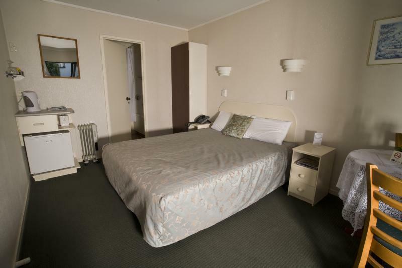 Tudor Court Motor Motel