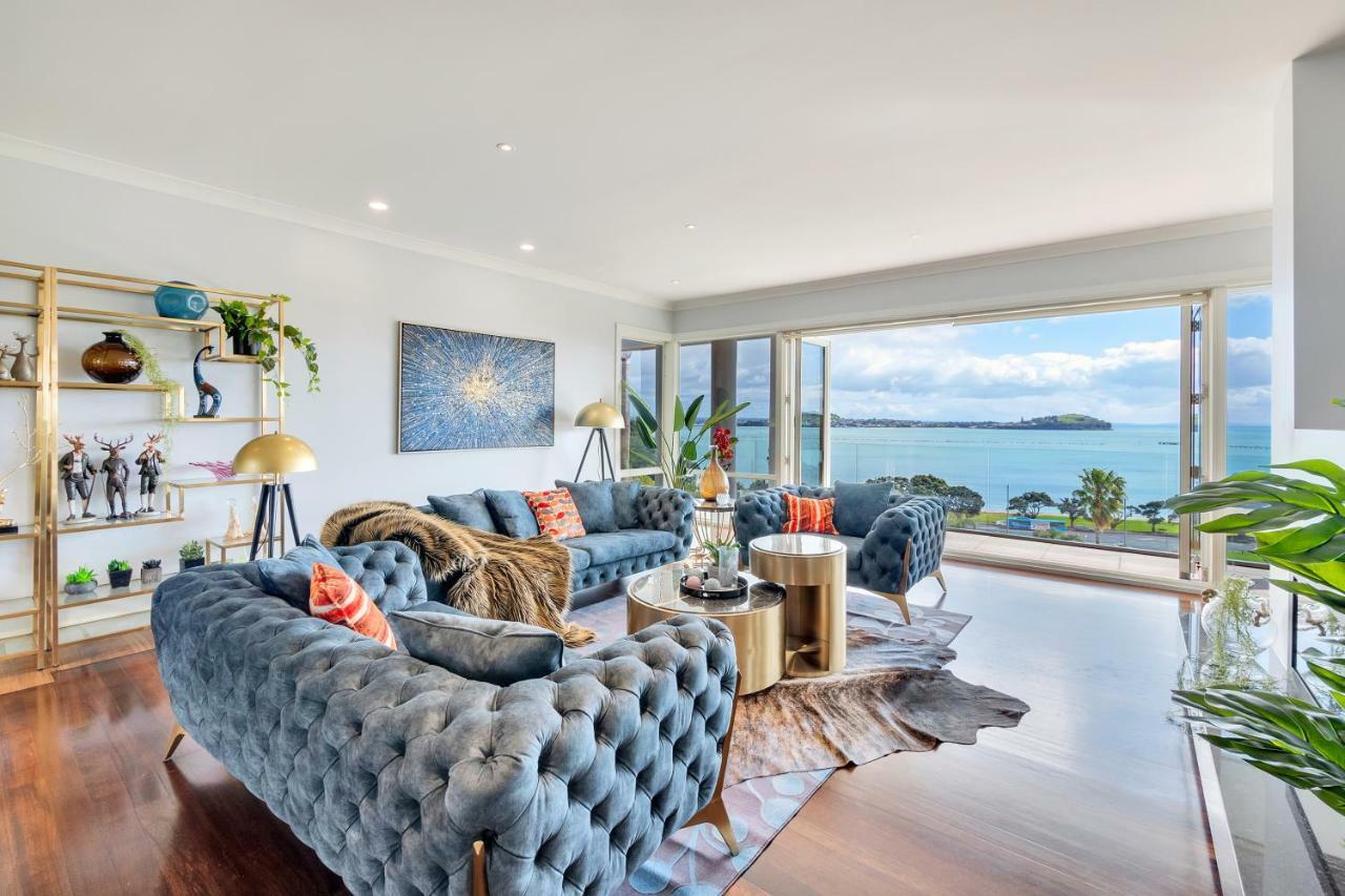 Villa Orakei Grandeur Mansion With Sea Views & Pool Auckland