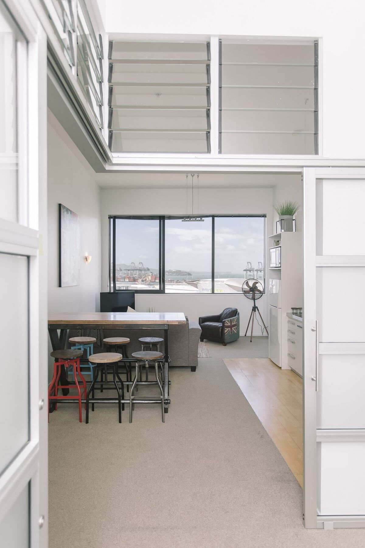 Towny Penthouse With Carpark * Auckland
