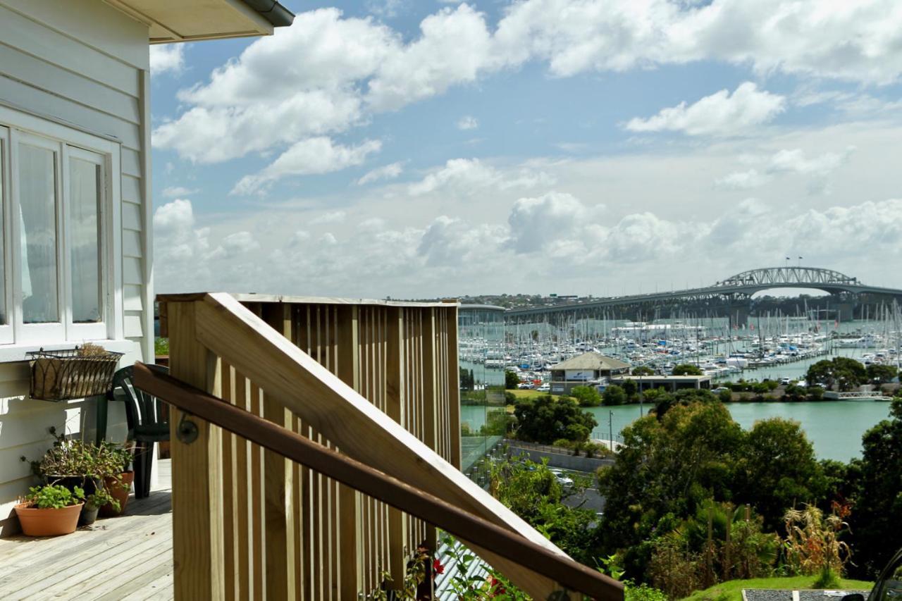 Million Dollar View *