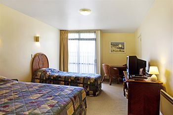 Of Sails Motel Auckland