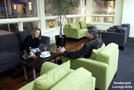 Kiwi International Hotel 2*