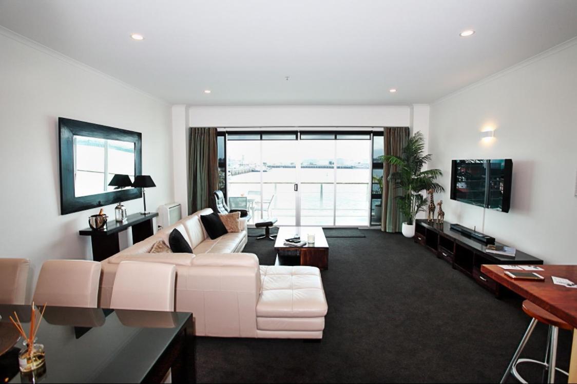 Spacious Executive Apartmt,great Views! Location Auckland