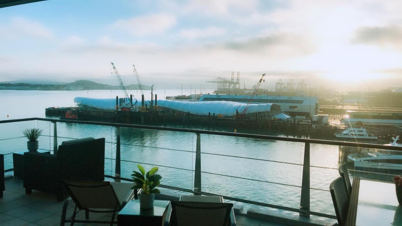 New Lux Panoramic Sea-view Penthouse On Princes Wharf! The Heart Of Cbd! Free Parking! Apartment *