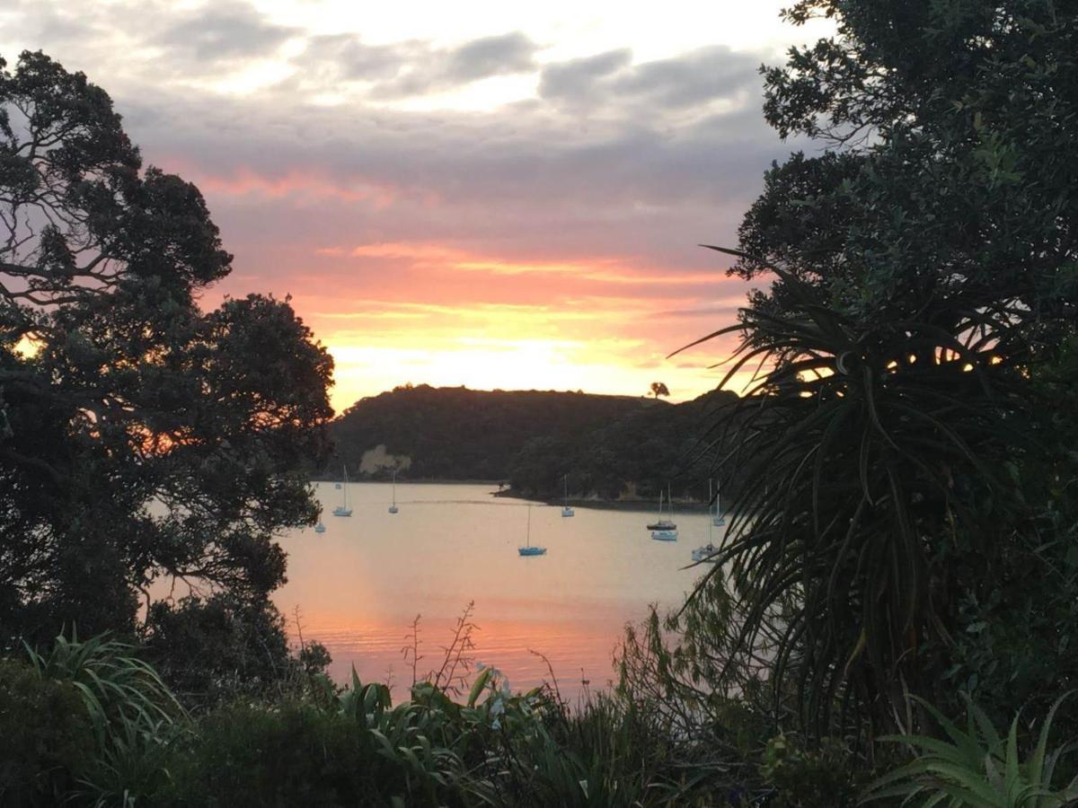 Shelly Studio, Waiheke Island Holiday home