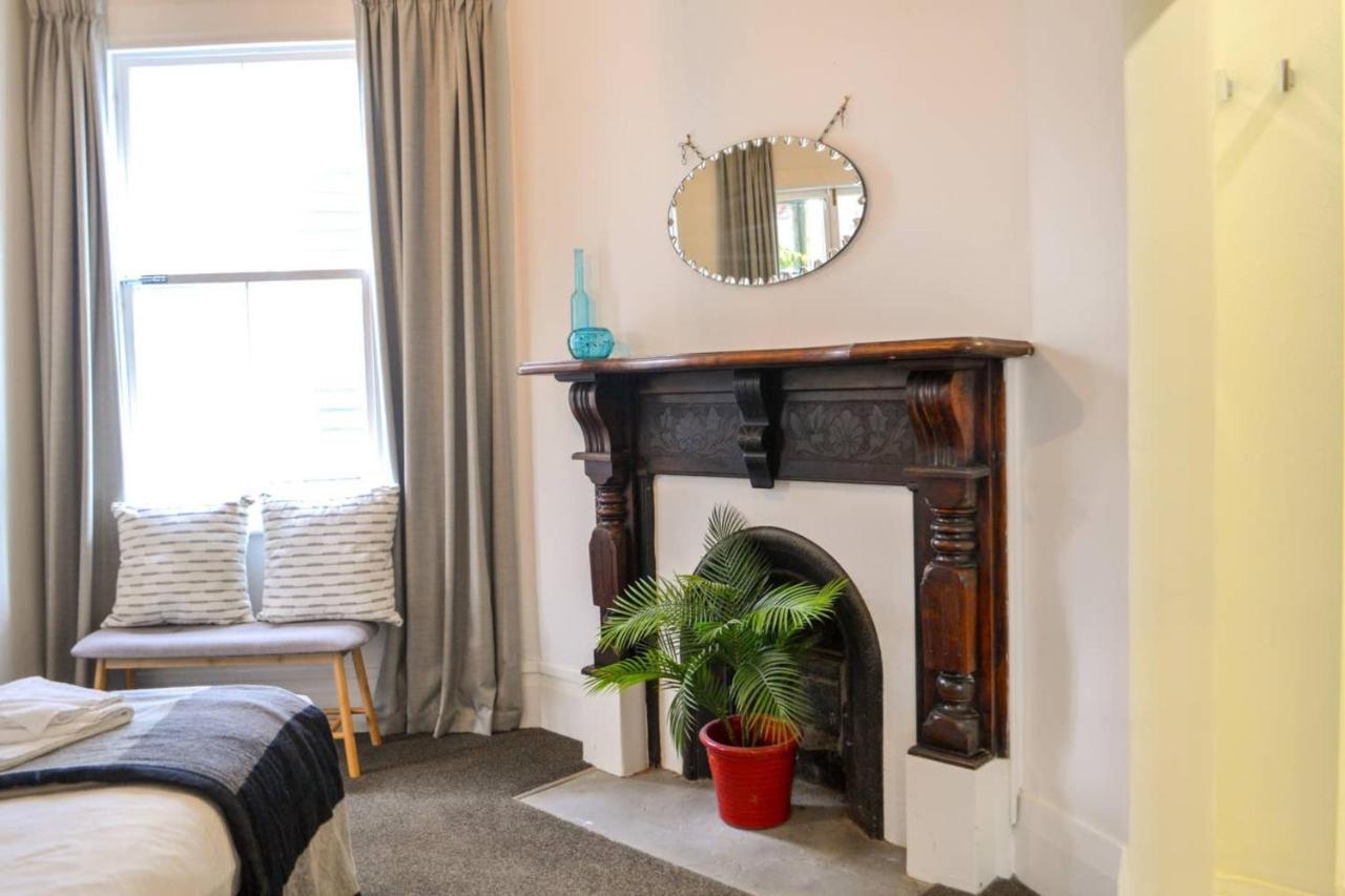 Heritage Renovated 2 Bedroom Ponsonby