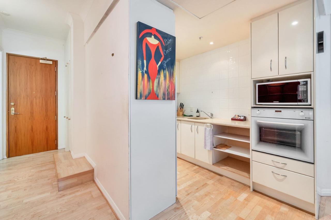 1br W/ Free Parking For 2 Cars Auckland