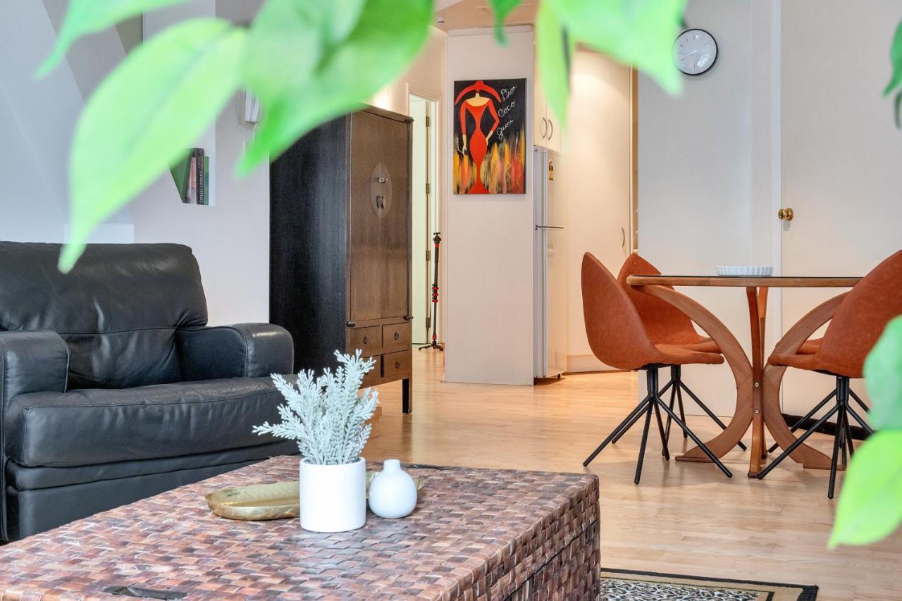 1br W/ Free Parking For 2 Cars Auckland