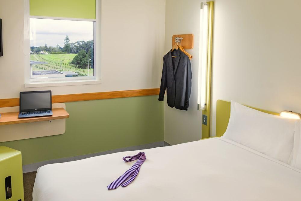 Ibis Budget Airport Hotel