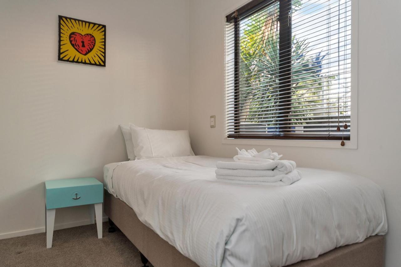 Qv Modern 3 Level Sunny Townhouse Apartment Auckland