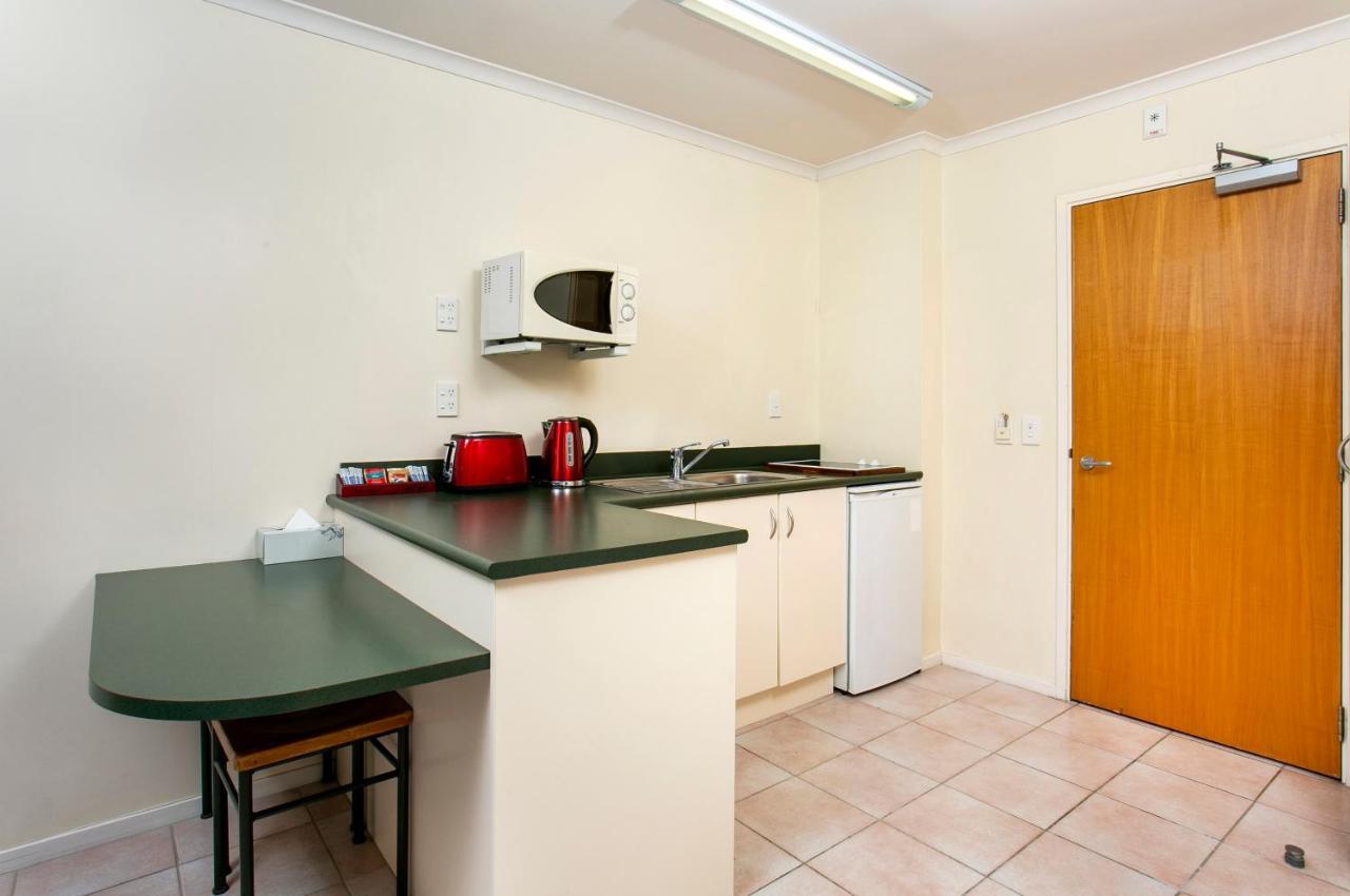 Motel Albany Oak 4*