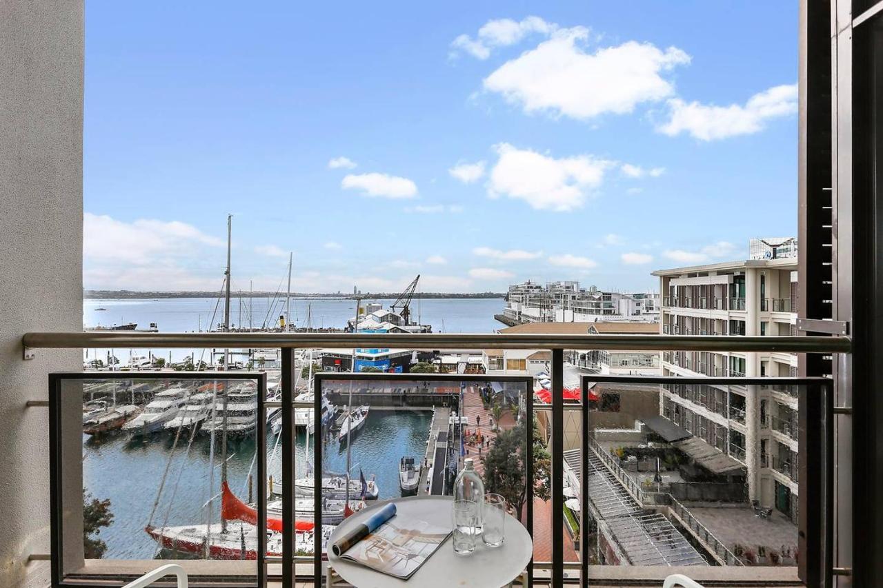 Apartment Sun-soaked Luxury Penthouse On Viaduct Waterfront