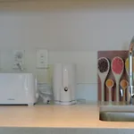 High Floor With Amazing Harbour View 2 Bedroom Apt