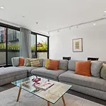 7 Vinegar Lane