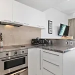 High-End Viaduct Studio Apartment!