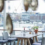 Waterfront Highview Apartment - Princes Wharf