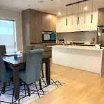 Flat Bush Private Ensuite