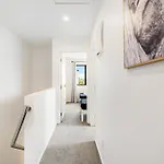 Cozy Brand New Townhouse 2
