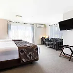 Alexander Inn