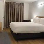 Oaktree Motel