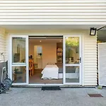 Private Studio Close To City
