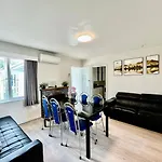 Entire House In Mt Wellington, Central Auckland