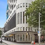 Character Apartment In Central Downtown Auckland